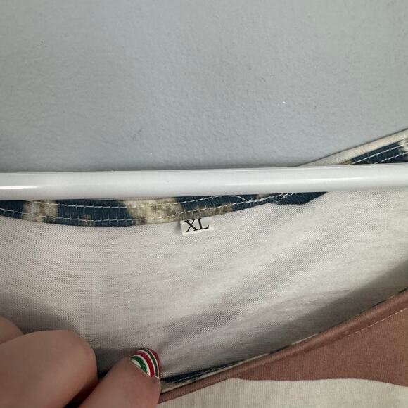 Unbranded Striped Leopard Print Short Sleeve Top Women's Size XL Animal Cheetah - Picture 4 of 6